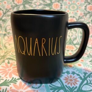 Rae Dunn Aquarius mug